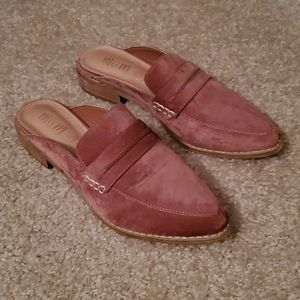 Mi.im mauve pink velvet loafer style mules size 8 euc